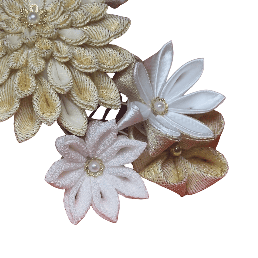 "Azabu" Gold Cloth Chrysanthemum Comb (Single Item)