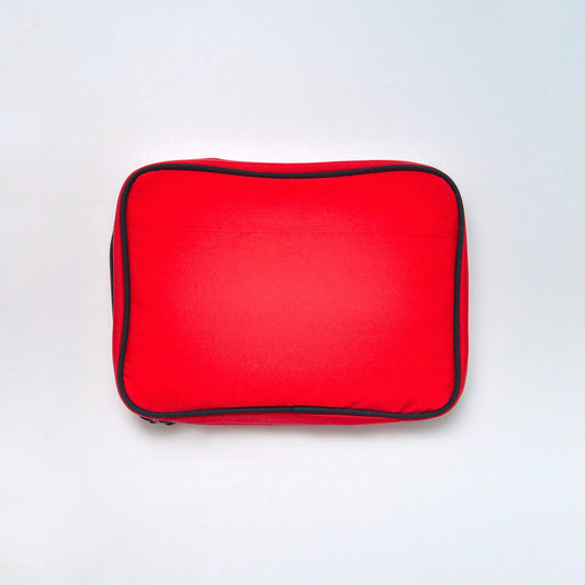 “軽くてたっぷり収納できる”お道具入れ