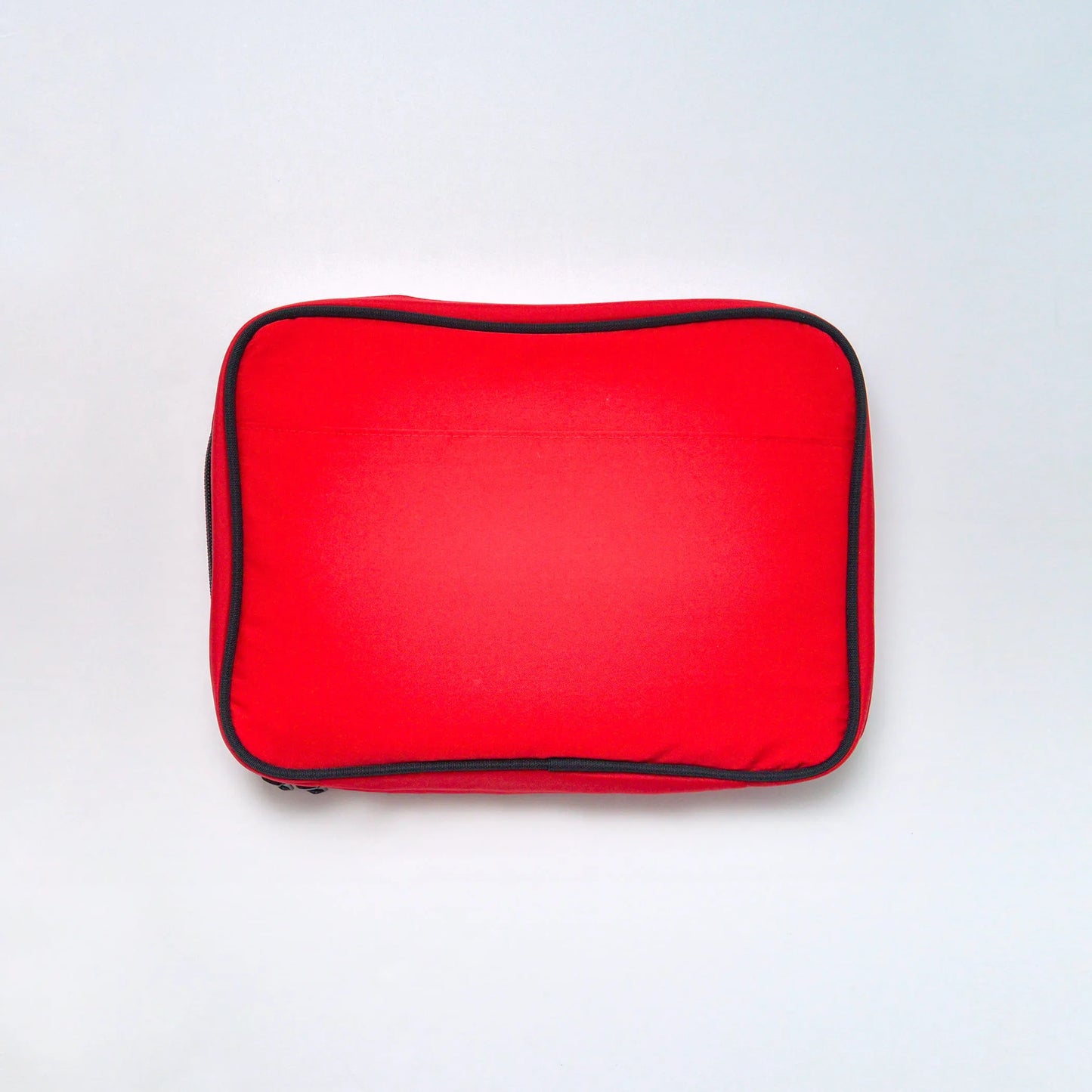 “軽くてたっぷり収納できる”お道具入れ