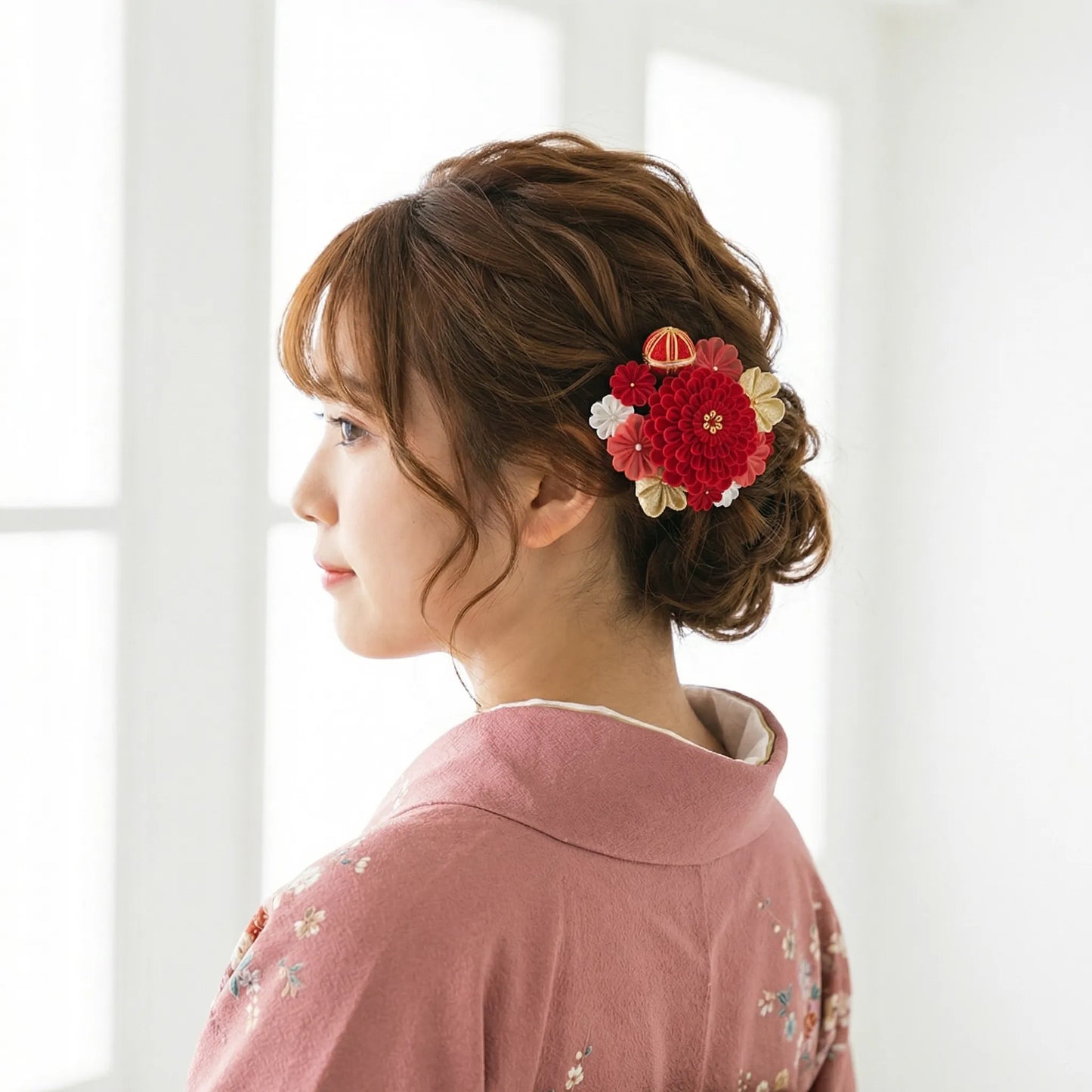 「ゆしま」丸段菊コーム式髪飾り手毬付き